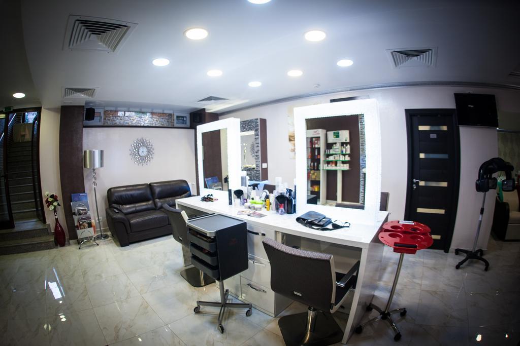 West Plaza Residence Bucharest Exterior photo